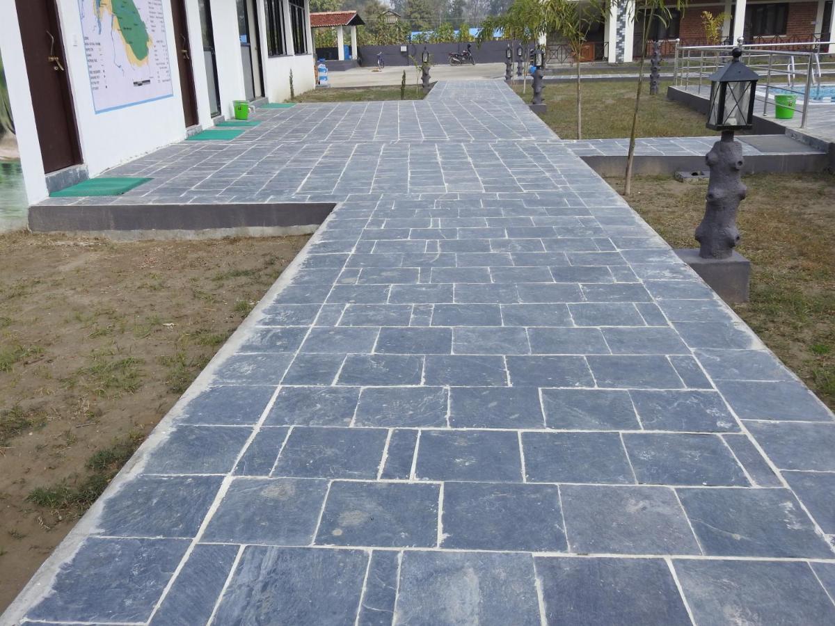 Babai Resort Pvt Ltd Bardiya Luaran gambar